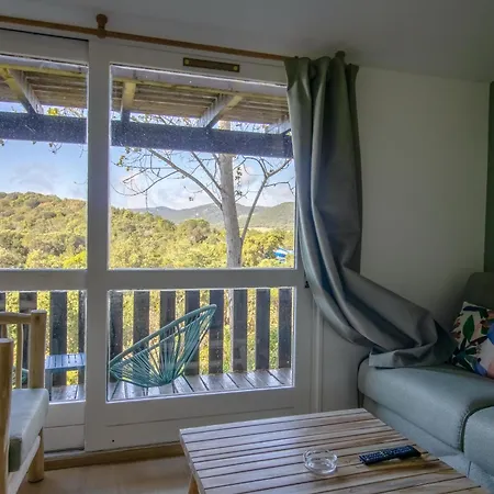 Castell'verde Apartmanhotel 3*