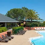 Castell'verde Hotel apartamentowy 3*