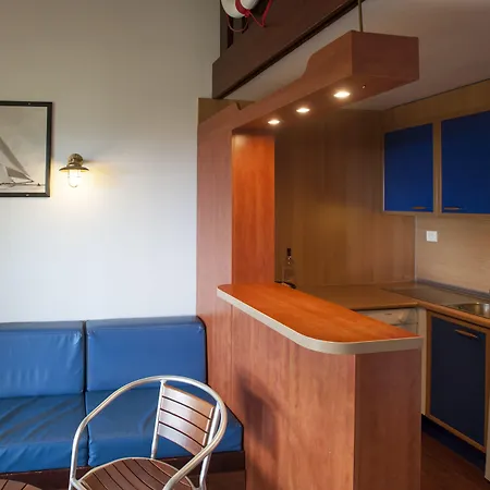 Aparthotel Castell'verde 3*