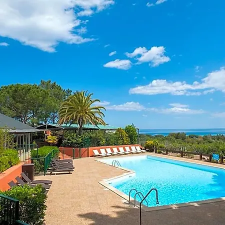 Aparthotel Castell'verde
