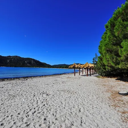 Castell'verde Ξενοδοχείο με διαμερίσματα