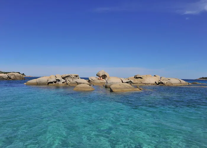 アパートホテル Castell'verde ポルトヴェッキオ