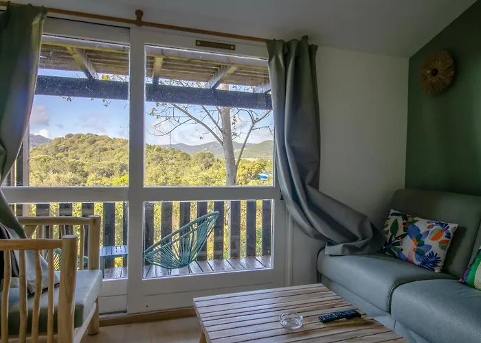 Castell'verde Aparthotel 3*