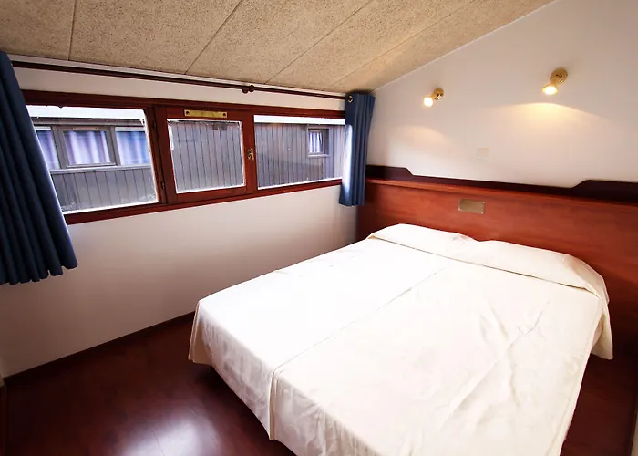 アパートホテル Castell'verde 3*