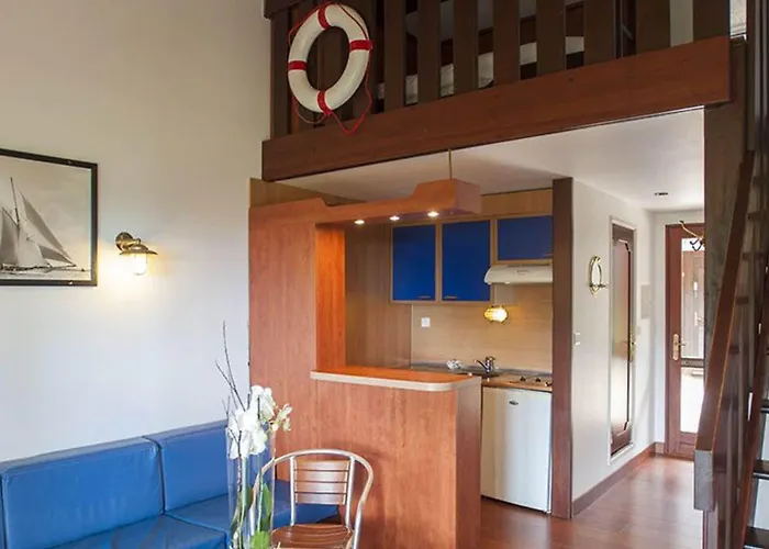 アパートホテル Castell'verde